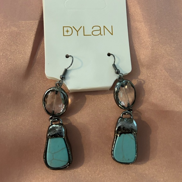 Jade Lariat fishhook style earrings. - Picture 3 of 3